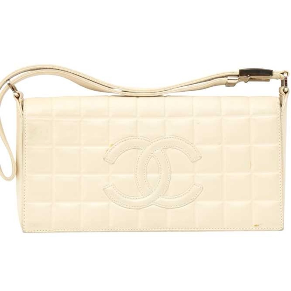 Vintage Chanel creme ivory  Designer chocolate bar 🍫 Shoulder Bag